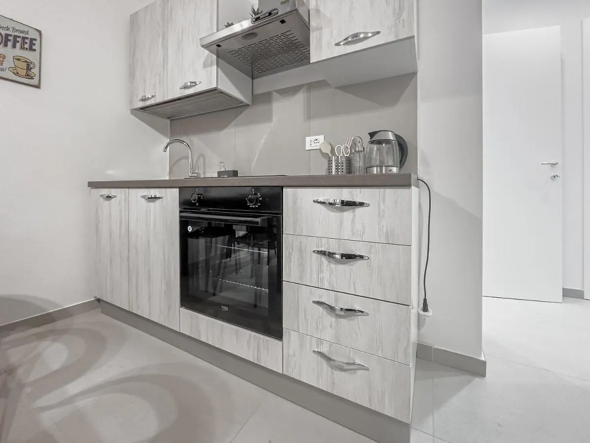 Realkasa Benedetto XIV Apartment Bologna 0*,